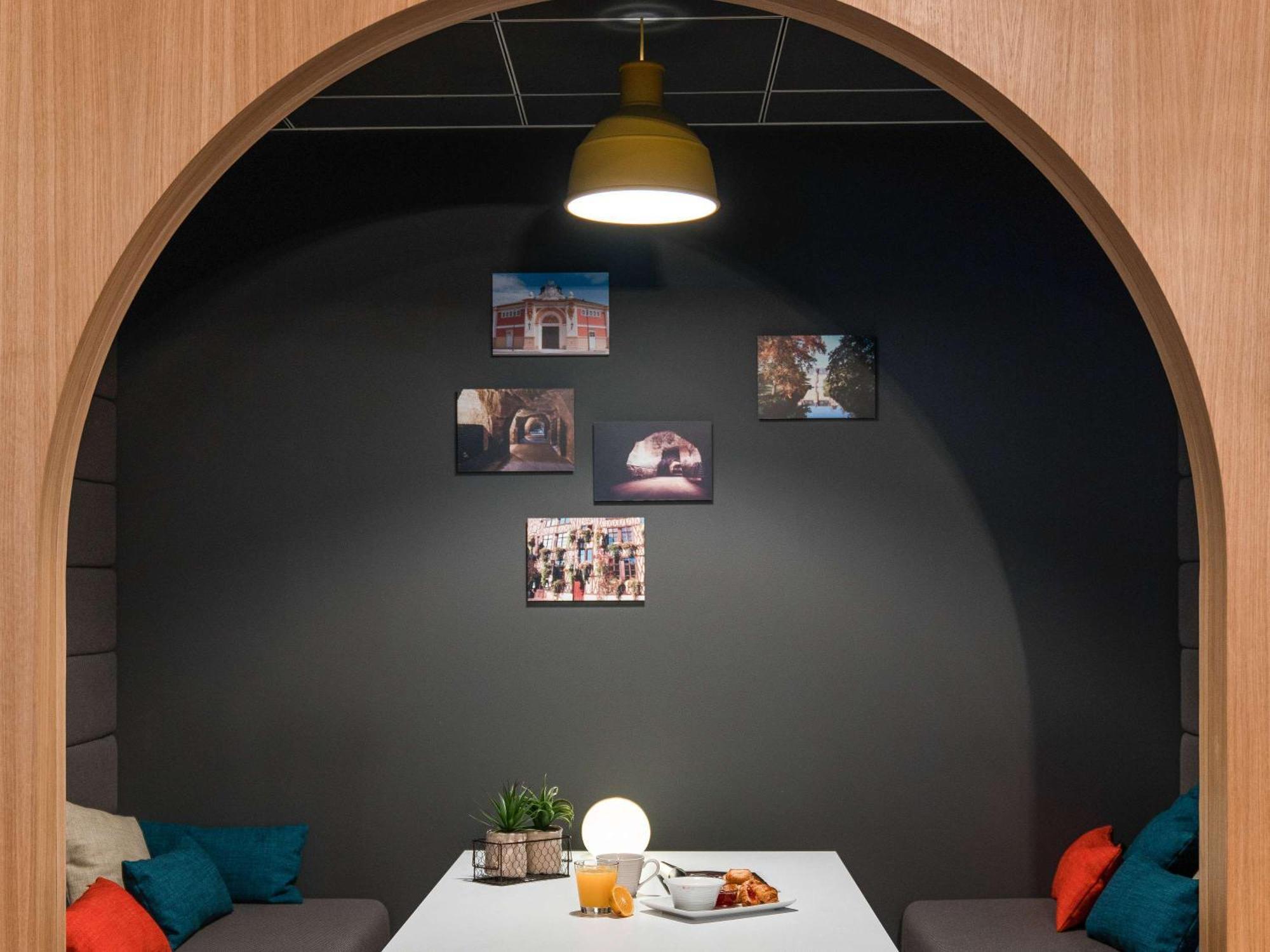 Hotel Ibis Styles Chalons En Champagne Centre Exteriér fotografie