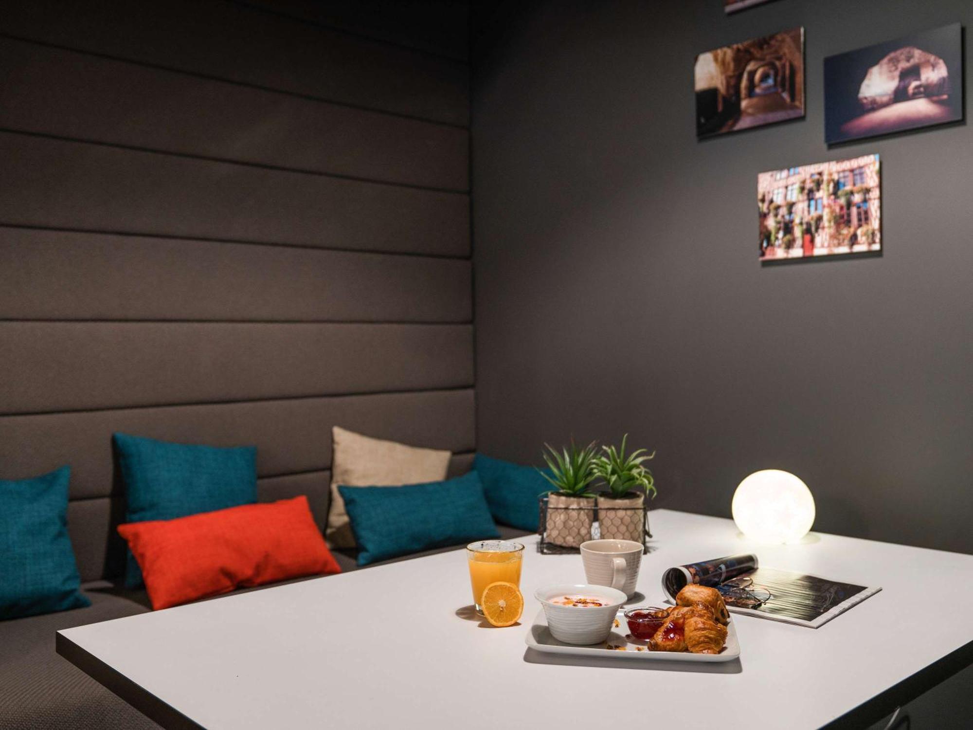 Hotel Ibis Styles Chalons En Champagne Centre Exteriér fotografie